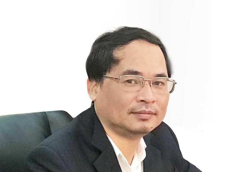 LINH DINH